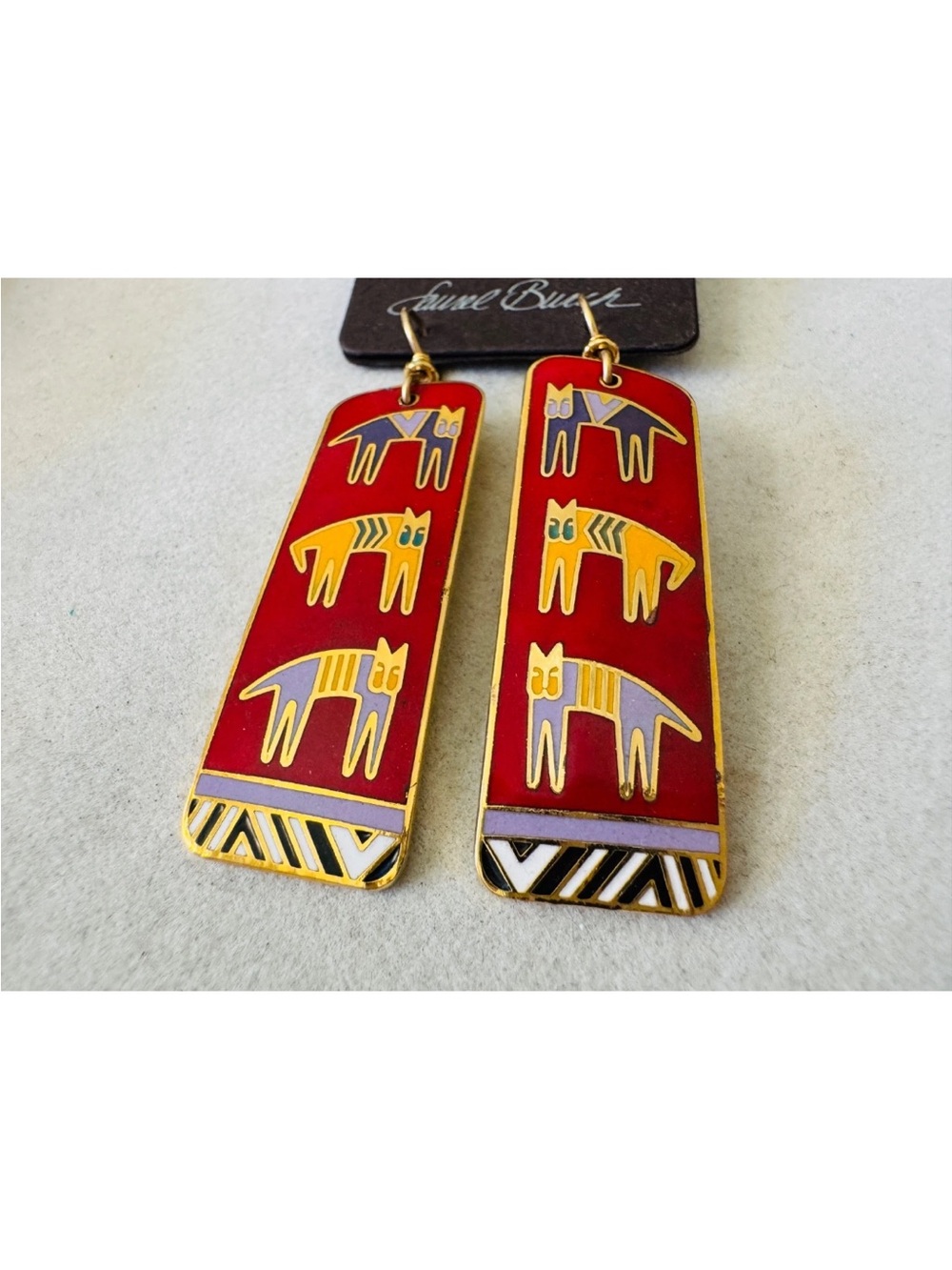 Vintage 1990 Laurel Burch Red HIEROGLYPHIC CATS Pierced Earrings on Orig. Card - Picture 8 of 11